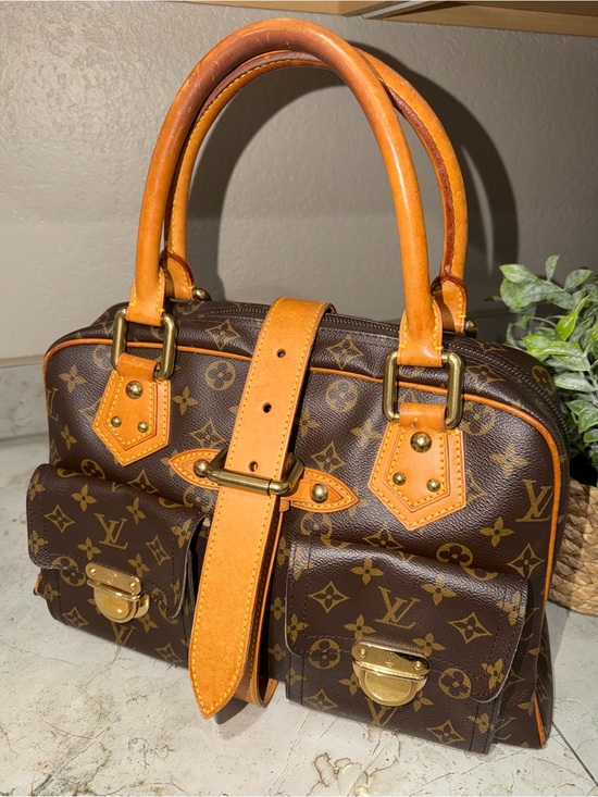 Louis Vuitton Handbags - Authentic Louis Vuitton Manhattan GM